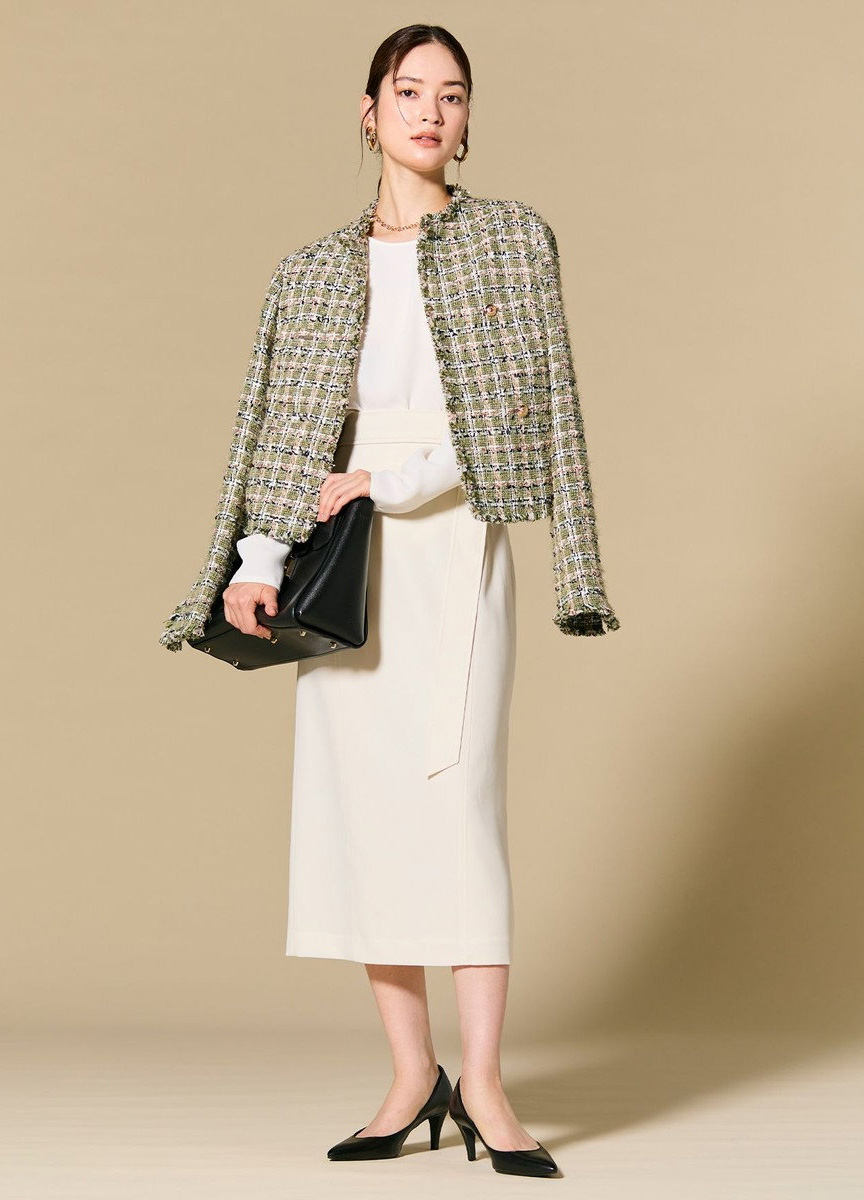 釦飾短版花呢外套